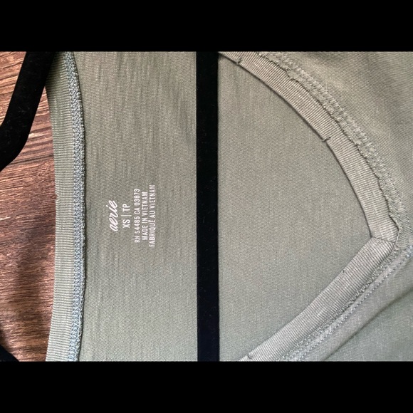 Green aerie tee - Picture 2 of 2